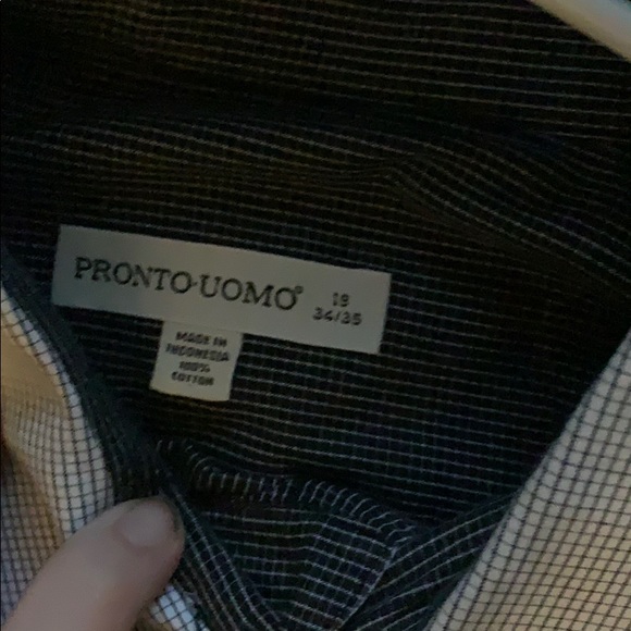 Men’s buttons down shirt with French cuffs - Picture 2 of 2